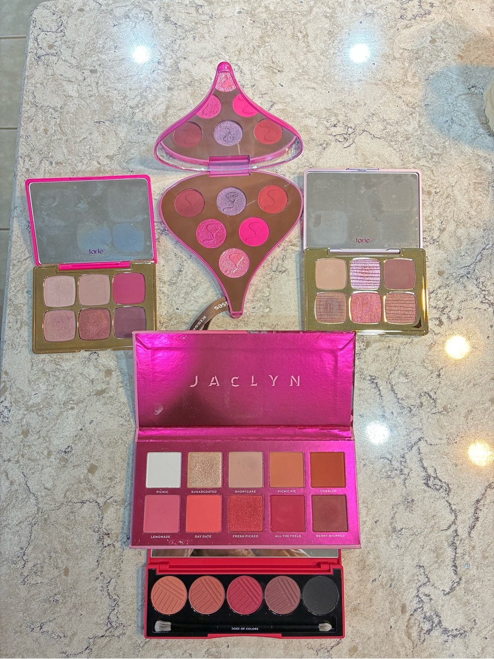Pink & Rose Eyeshadow Palette Set - Tarte, Jaclyn & dose of colors - Picture 3 of 7